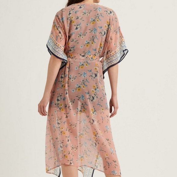 Lucky Brand Floral Border Tie Kimono - Picture 3 of 8